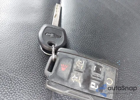 2019 Chevrolet Tahoe Lt z USA, uszkodzony, nr VIN 1GNSKBKC7KR342363